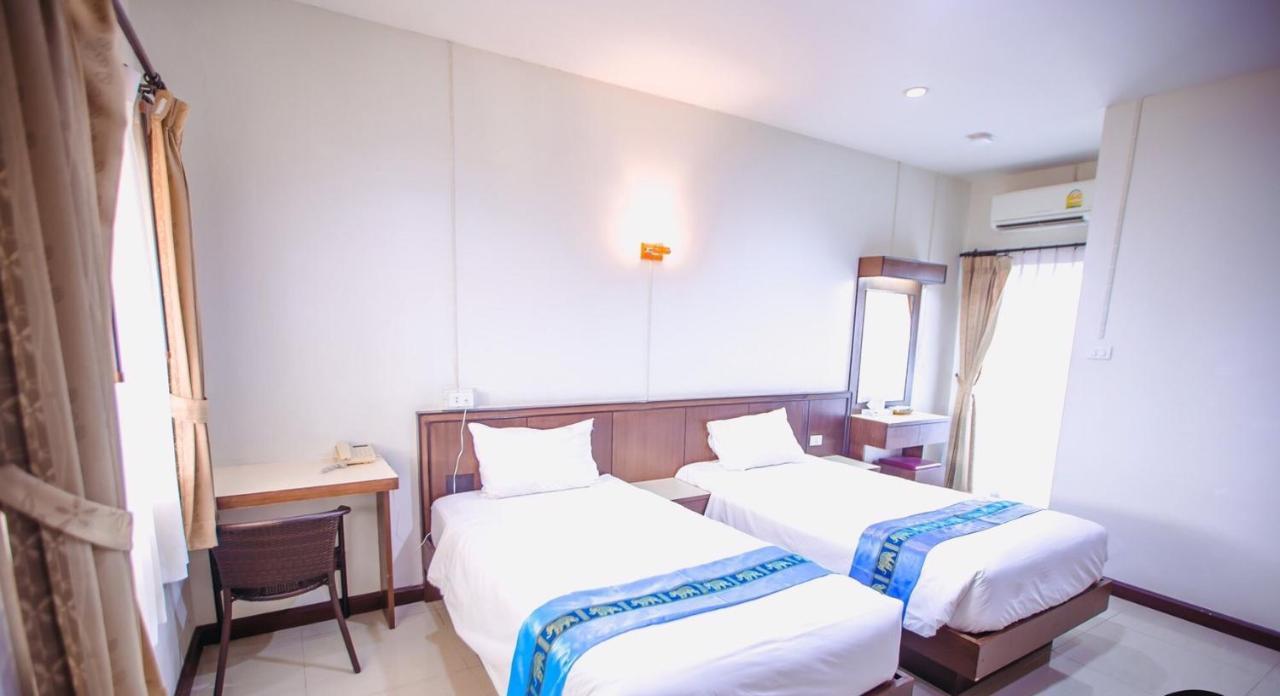Bander Hotel Phu Khieo Εξωτερικό φωτογραφία